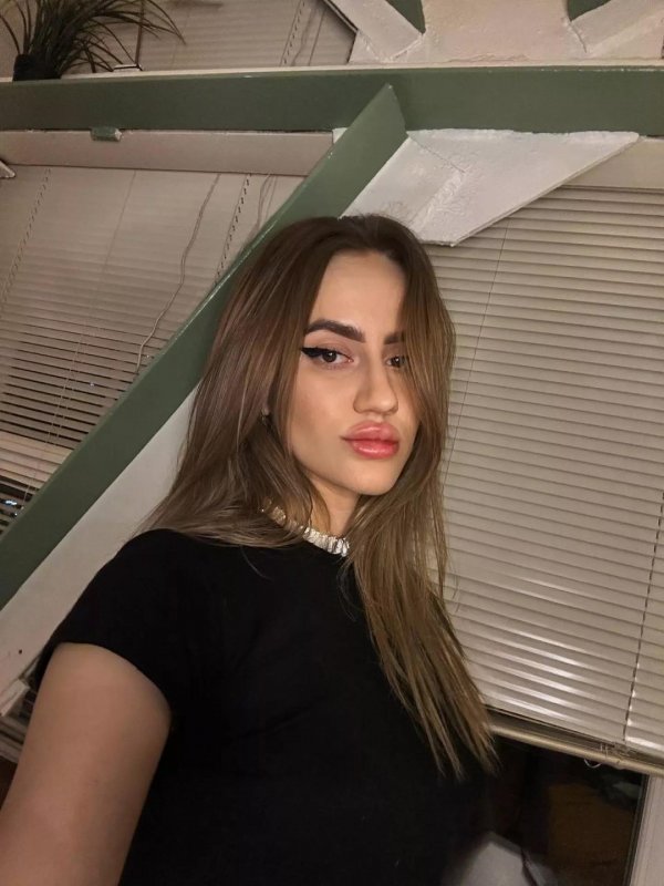 217573c2-41f5-4b03-a2b1-0f04ff5d0ccf.jpg